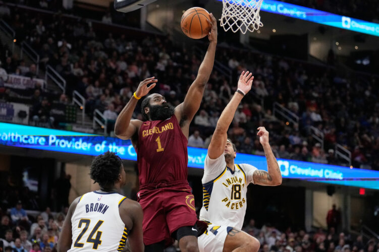 Playoff-bound Cavaliers beat Pacers